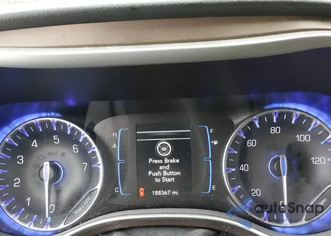 2018 Chrysler Pacifica Touring L z USA, uszkodzony, nr VIN 2C4RC1BG3JR107842